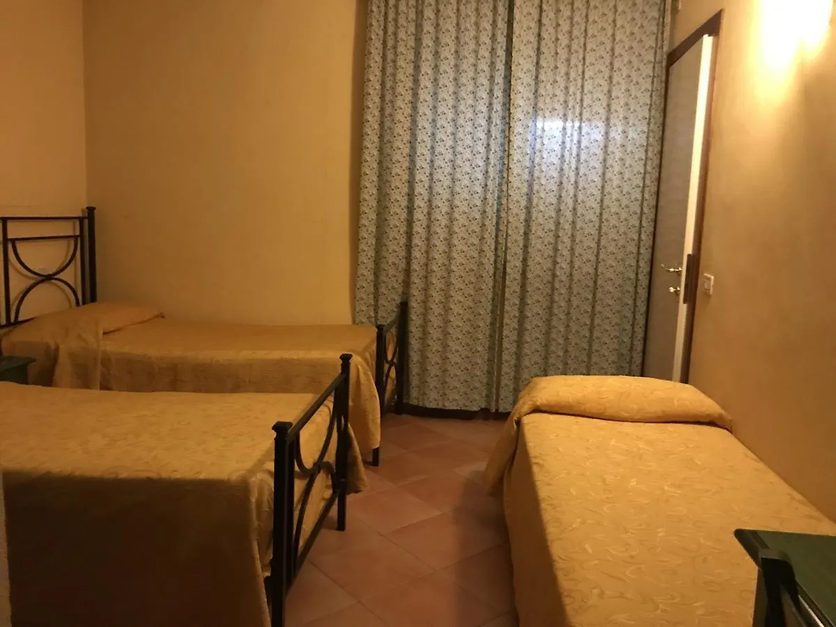 Locanda Della Luna Fogliano Marina 0*,  Italy